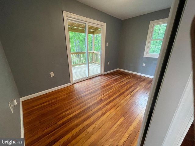 91 ACORN NUT LN, Front Royal, VA 22630