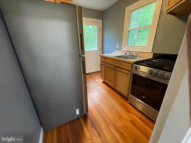 91 ACORN NUT LN, Front Royal, VA 22630