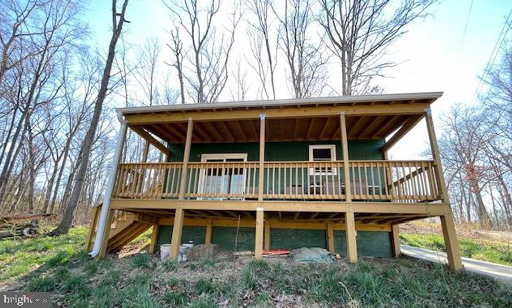 91 ACORN NUT LN, Front Royal, VA 22630