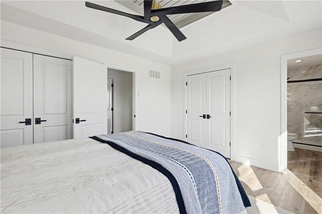 5005 Grandview Street, Shawnee, KS 66203