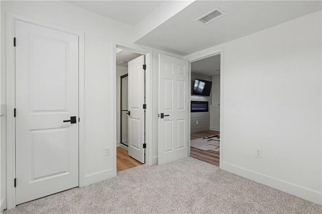 5005 Grandview Street, Shawnee, KS 66203