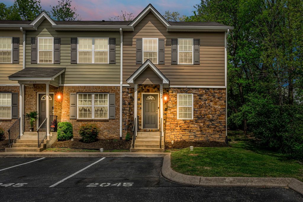 2045 Pinecrest Dr Unit 22, Nashville, TN 37211