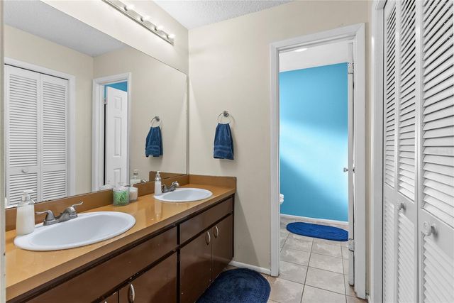 12202 WILDBROOK DRIVE, Riverview, FL 33569