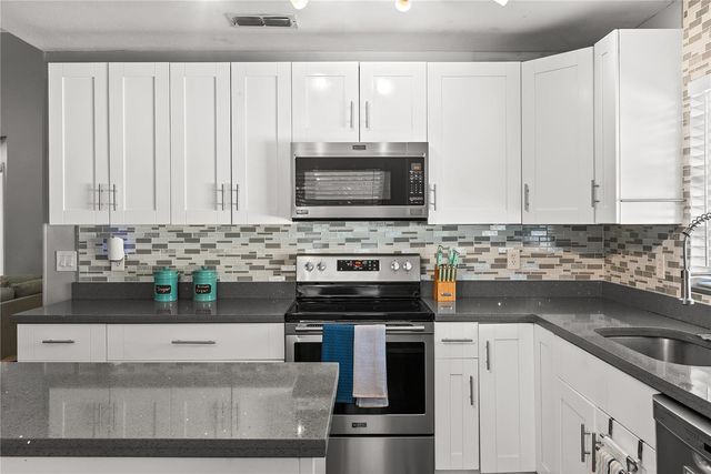 12202 WILDBROOK DRIVE, Riverview, FL 33569