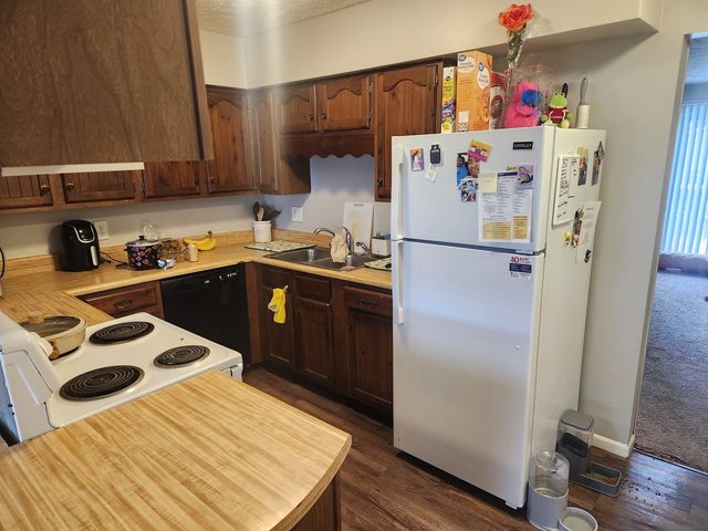 109 Urban Street 5, Bloomington, IL 61704