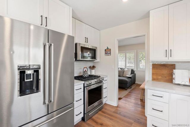4454 Bertha Ct, San Diego, CA 92117