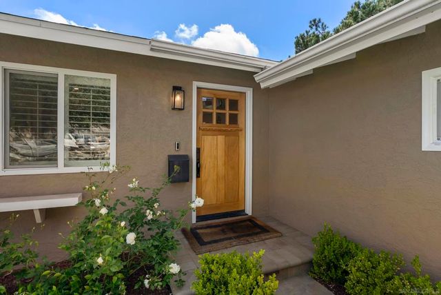 4454 Bertha Ct, San Diego, CA 92117