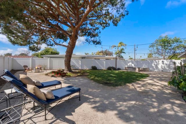 4454 Bertha Ct, San Diego, CA 92117