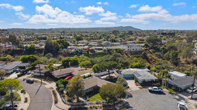 4454 Bertha Ct, San Diego, CA 92117