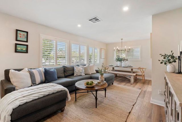 4454 Bertha Ct, San Diego, CA 92117