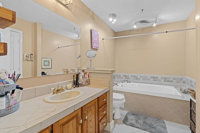 76 Lakeshore Dr, Beechgrove, TN 37018