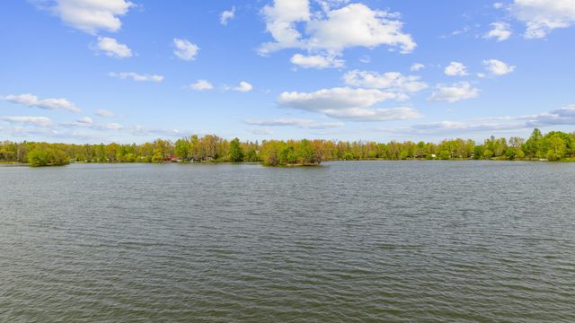 76 Lakeshore Dr, Beechgrove, TN 37018