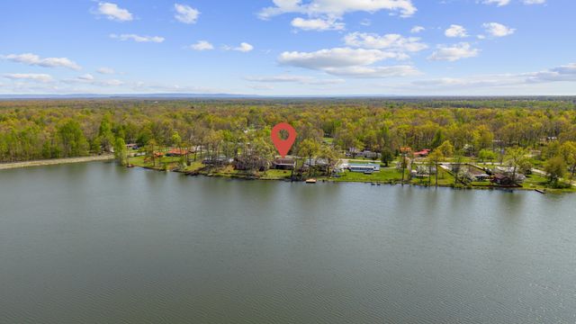 76 Lakeshore Dr, Beechgrove, TN 37018