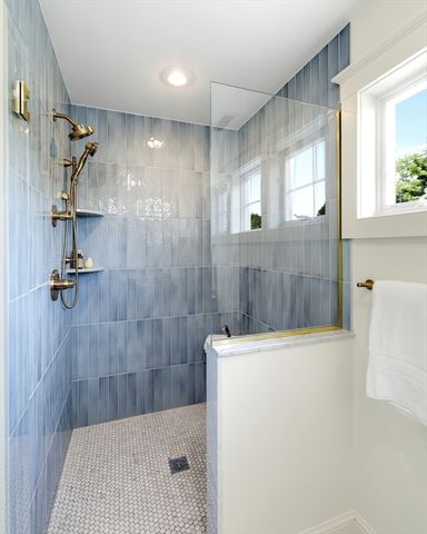 36 Sovereign Way, Northampton, MA 01062
