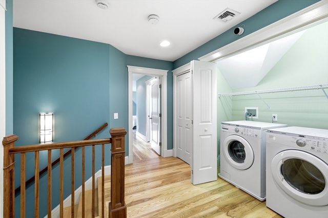 36 Sovereign Way, Northampton, MA 01062