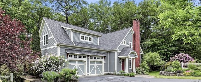 36 Sovereign Way, Northampton, MA 01062