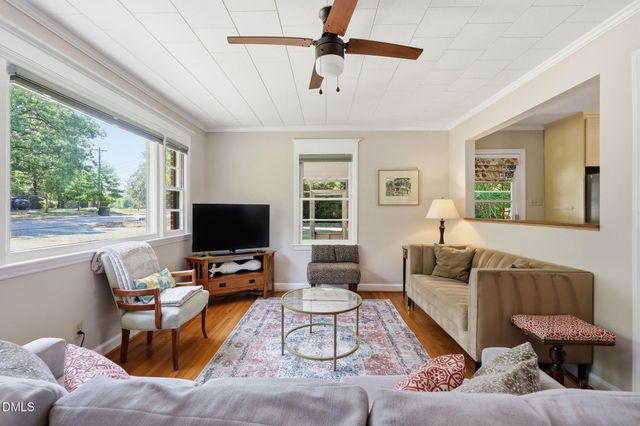 101 Hanna Street, Carrboro, NC 27510