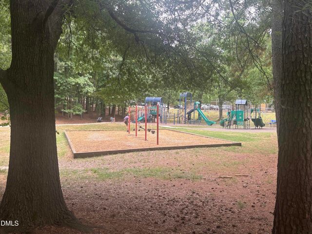 101 Hanna Street, Carrboro, NC 27510