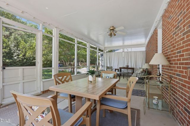 101 Hanna Street, Carrboro, NC 27510
