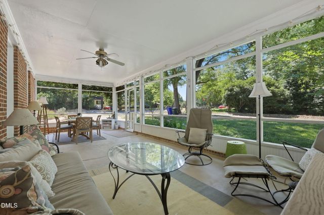 101 Hanna Street, Carrboro, NC 27510