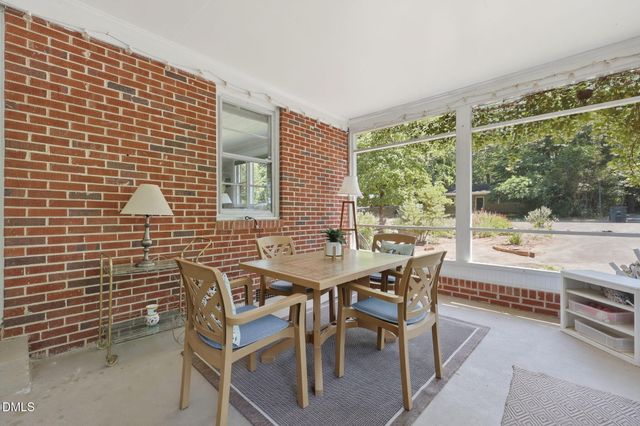 101 Hanna Street, Carrboro, NC 27510