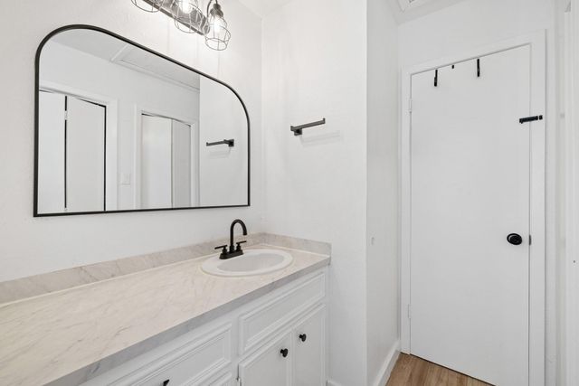 1010 W Rundberg LN 30, Austin, TX 78758