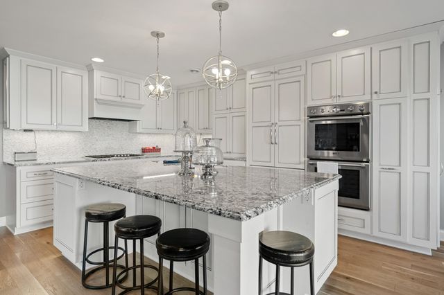 4018 Sunset Drive, Spring Park, MN 55384