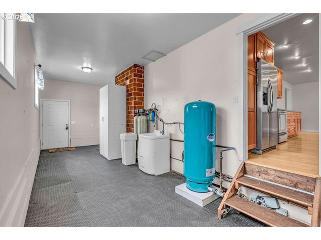 13182 S MULINO Rd, Mulino, OR 97042