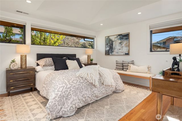 3350 58th Avenue SW, Seattle, WA 98116