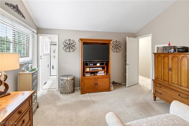7820 Klein Drive, Middleburg Heights, OH 44130