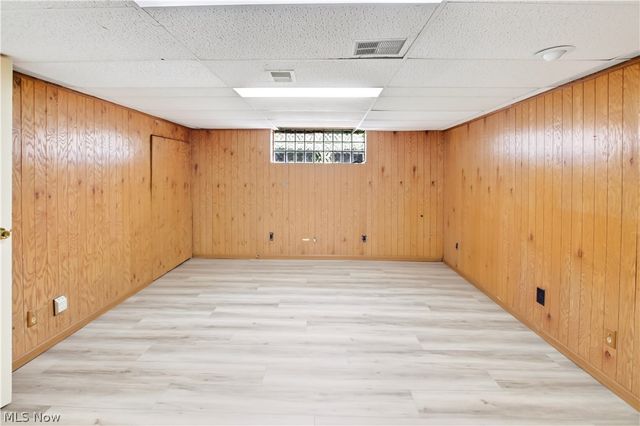 7820 Klein Drive, Middleburg Heights, OH 44130