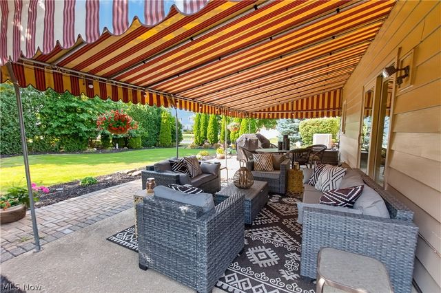 7820 Klein Drive, Middleburg Heights, OH 44130