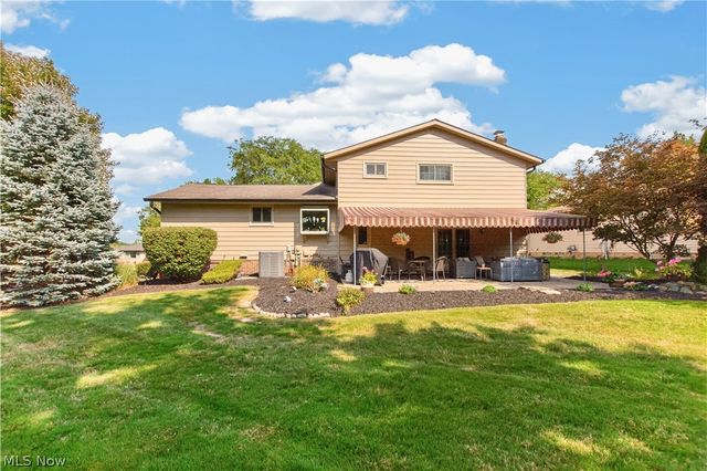 7820 Klein Drive, Middleburg Heights, OH 44130