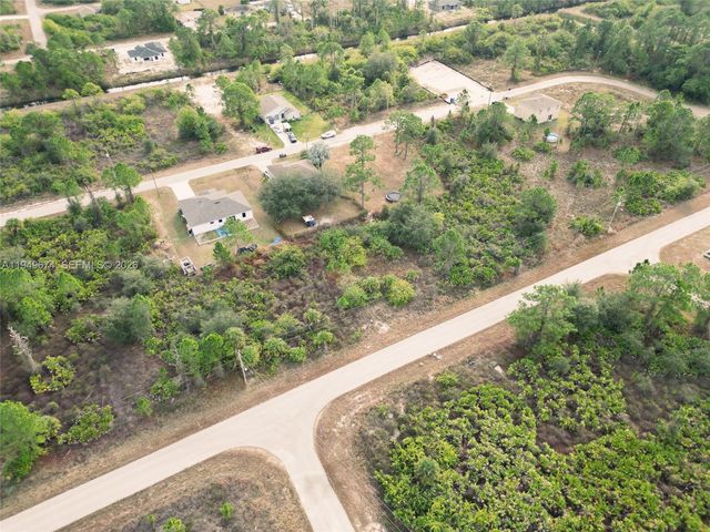 549 BEACH AVE S, Lehigh Acres, FL 33974