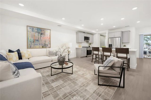 2457 1st Avenue, La Verne, CA 91750