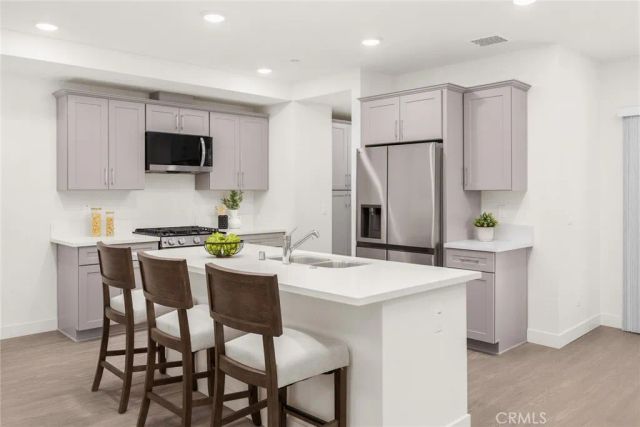 2457 1st Avenue, La Verne, CA 91750