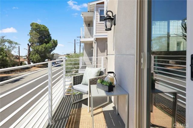 2457 1st Avenue, La Verne, CA 91750