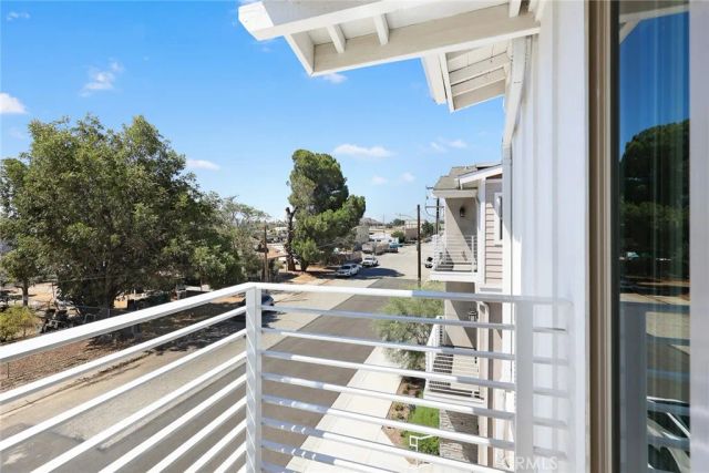 2457 1st Avenue, La Verne, CA 91750