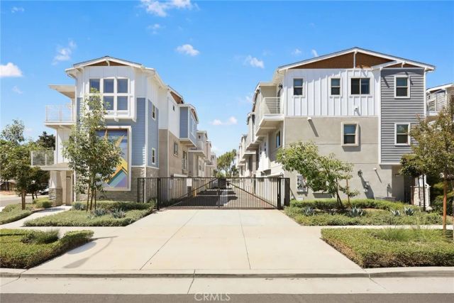 2457 1st Avenue, La Verne, CA 91750