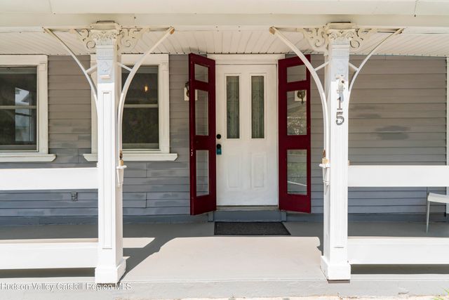 15 Charles Street, Rhinebeck, NY 12572