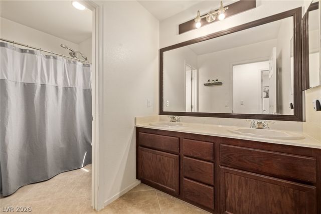 6215 Blushing Willow Street, North Las Vegas, NV 89081