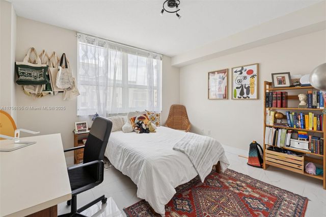 2665 SW 37th Ave 612, Miami, FL 33133