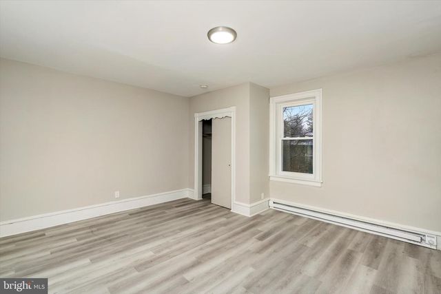 12 PARKSIDE AVE, Trenton, NJ 08618