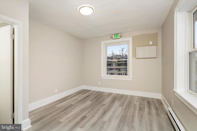 12 PARKSIDE AVE, Trenton, NJ 08618