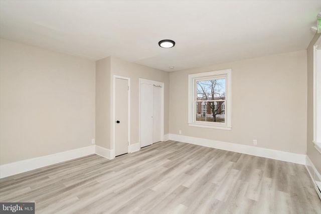 12 PARKSIDE AVE, Trenton, NJ 08618