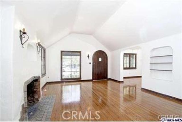1926 El Sereno Avenue, Pasadena, CA 91103