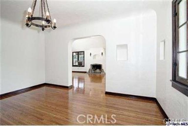 1926 El Sereno Avenue, Pasadena, CA 91103