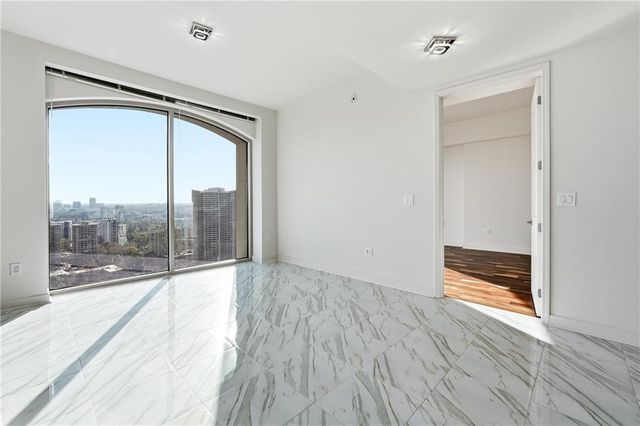 2795 Peachtree NE Road 2604, Atlanta, GA 30305