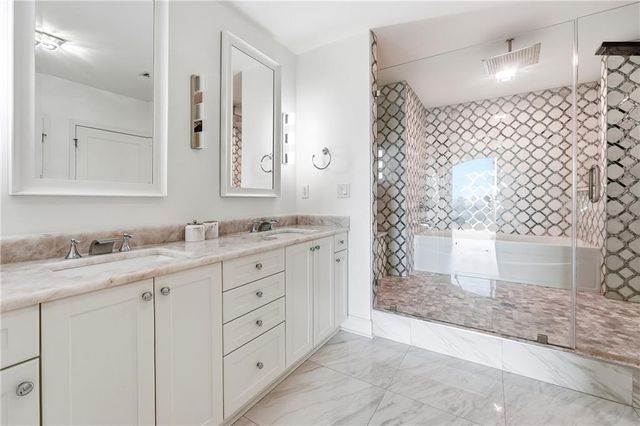 2795 Peachtree NE Road 2604, Atlanta, GA 30305