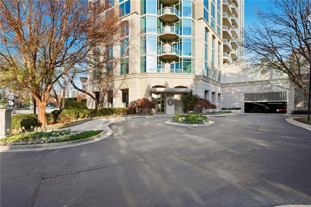 2795 Peachtree NE Road 2604, Atlanta, GA 30305